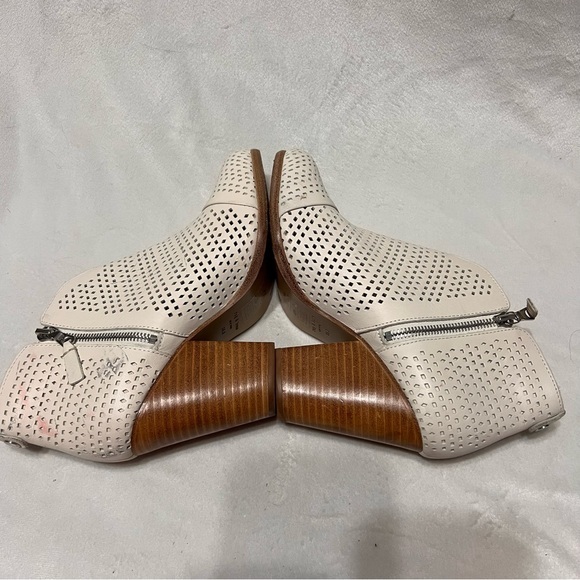 RAGE & BONE MARGOT Laser Cut Booties Ankle Boots 38.5 8.5 - Picture 6 of 16